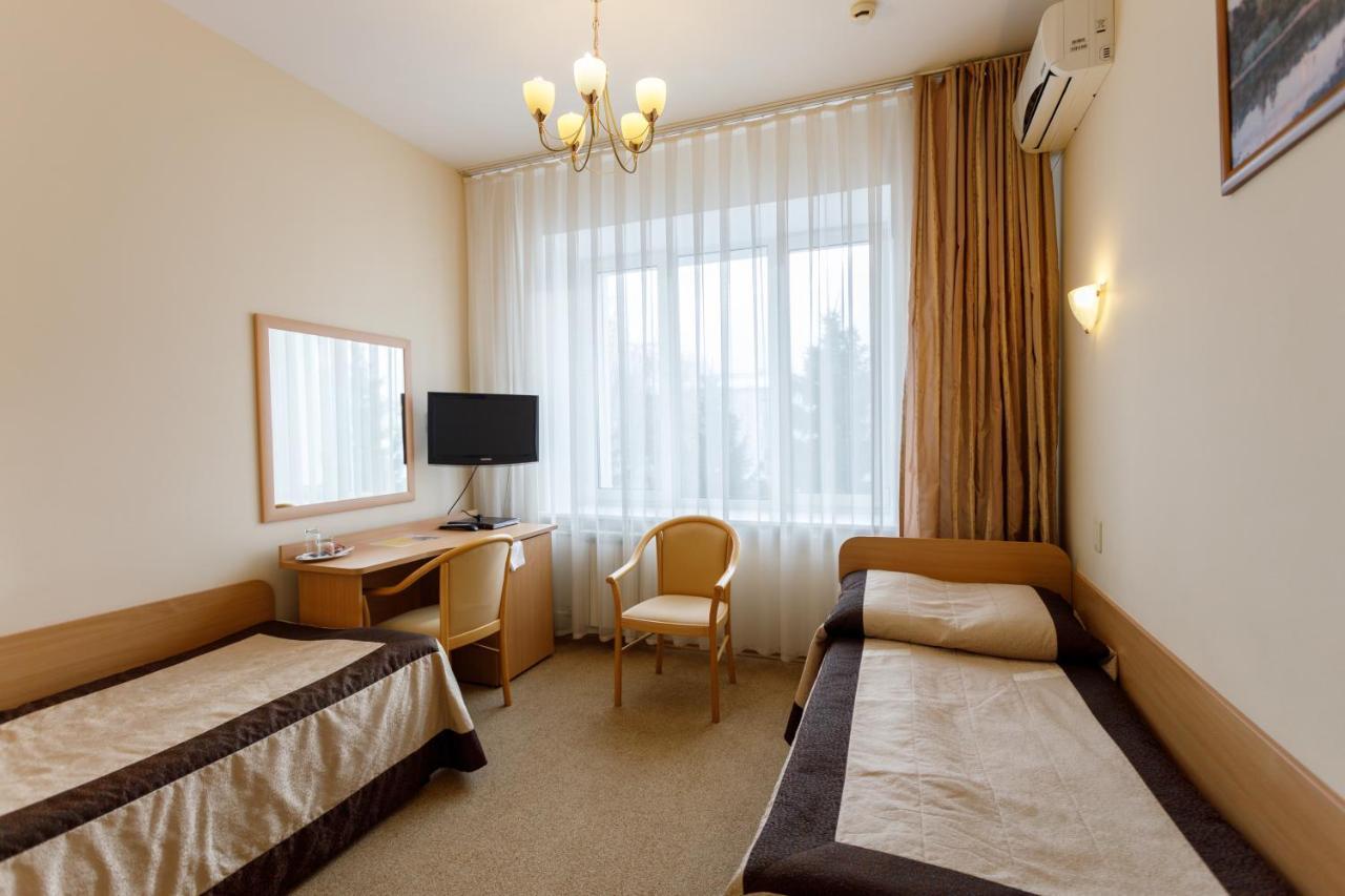 Hotel Atal Cheboksary Bagian luar foto